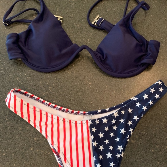 Shein Swim - Picture 1 of 3